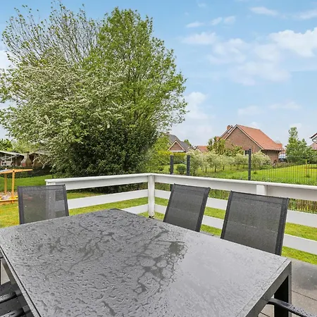 5 Bedroom Gorgeous In *